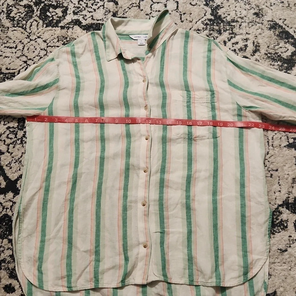 Old Navy Boyfriend Shirt and Matching Shorts sold as a set size MEDIUM - Picture 14 of 16